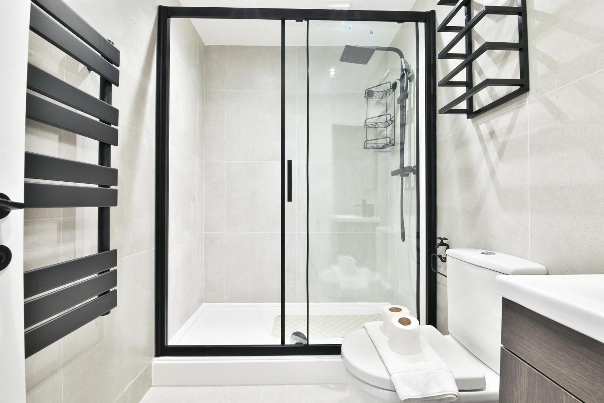 Luxury Central Cardiff Bay Flat With Air Fryer Apartamento Cardiff